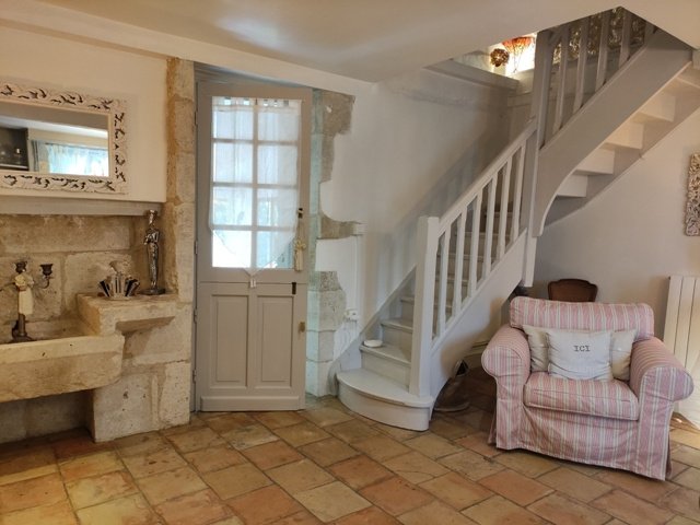 Image No.27-4 Bed House for sale