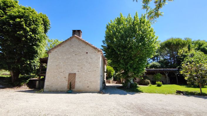 Image No.9-4 Bed House for sale