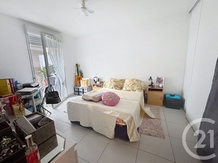 Image No.9-1 Bed Apartment for sale
