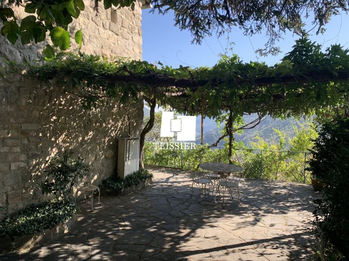 Image No.18-5 Bed House for sale
