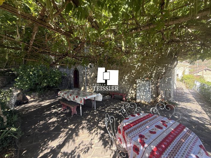 Image No.6-5 Bed House for sale