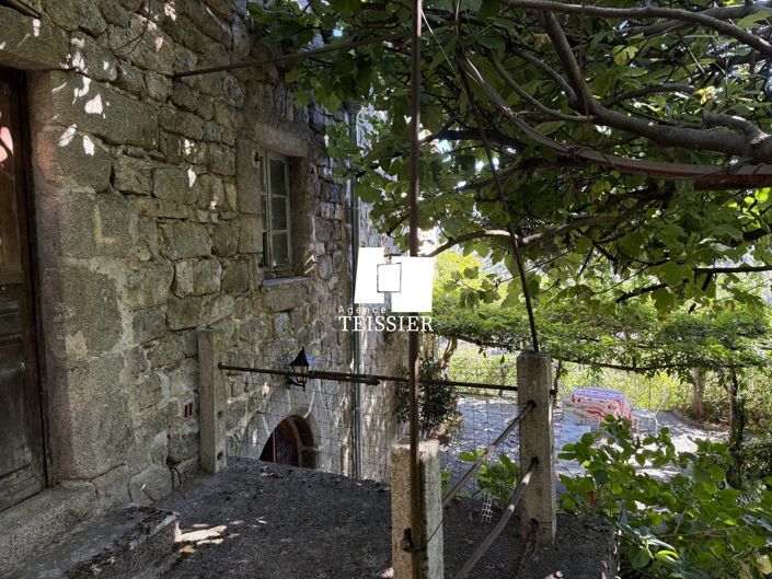 Image No.7-5 Bed House for sale