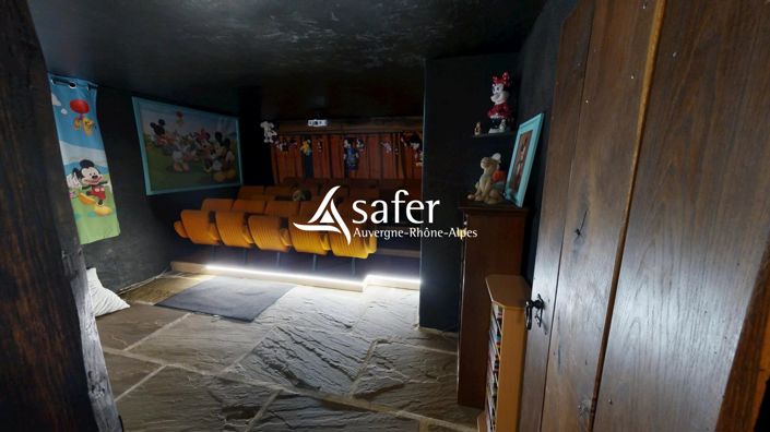 Image No.7-8 Bed Apartment for sale