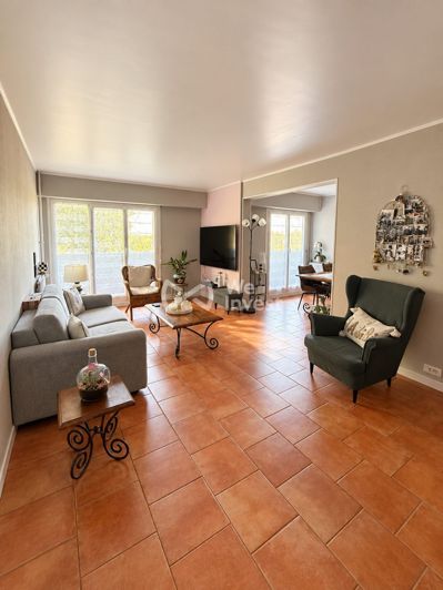 Image No.3-3 Bed Apartment for sale