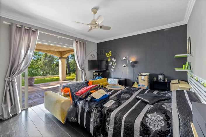 Image No.13-5 Bed House for sale