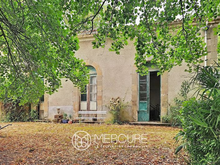 Image No.21-6 Bed Property for sale
