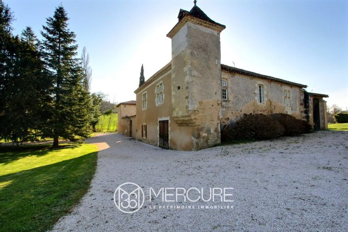 Image No.2-6 Bed Property for sale