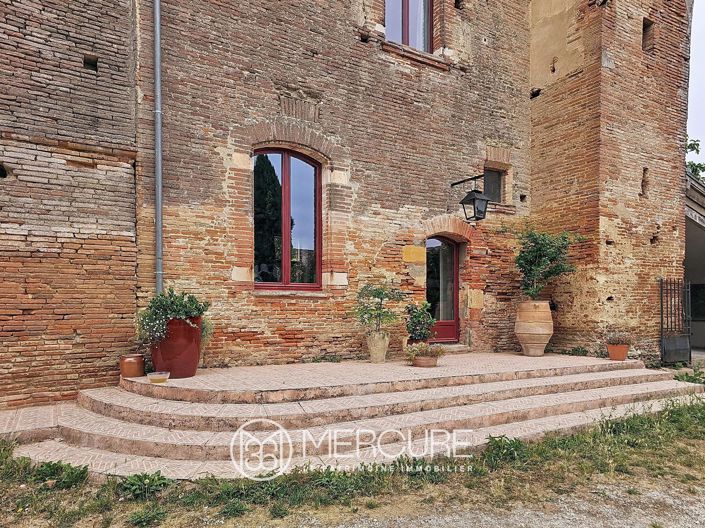 Image No.3-6 Bed House for sale