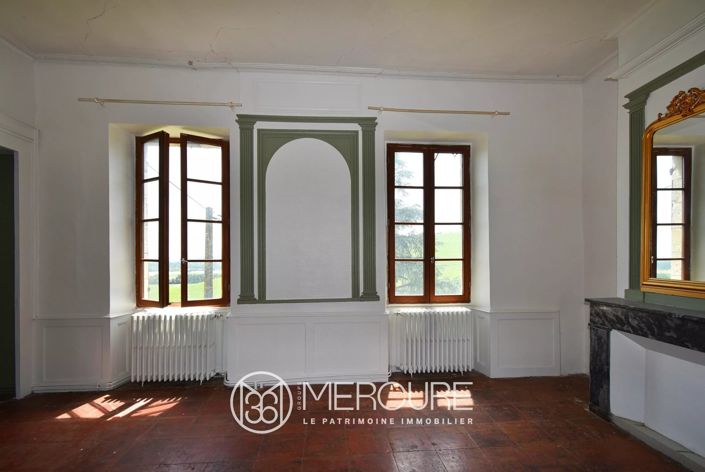 Image No.6-6 Bed Property for sale