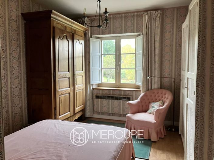 Image No.10-Propriété de 5 chambres à vendre