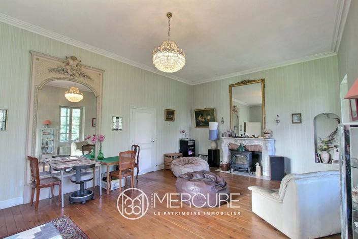 Image No.7-5 Bed House for sale