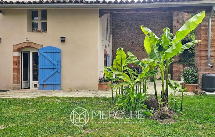 Image No.2-4 Bed House for sale