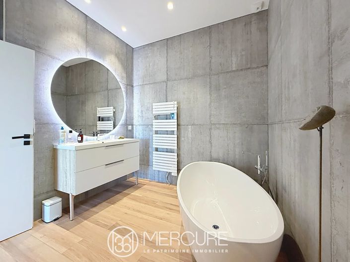 Image No.13-3 Bed House for sale