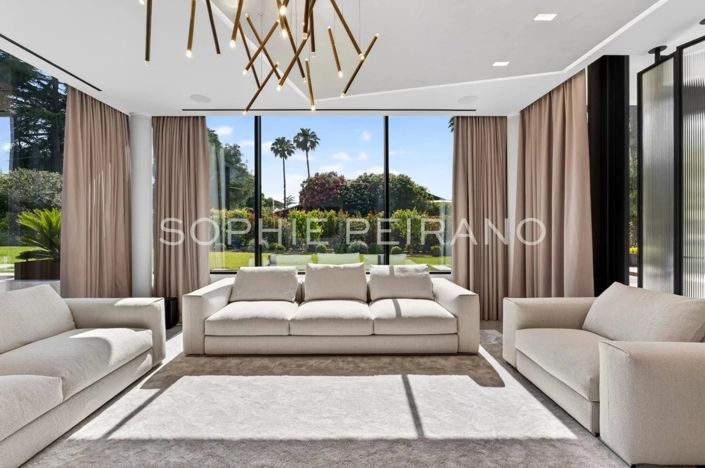 Image No.3-6 Bed House for sale