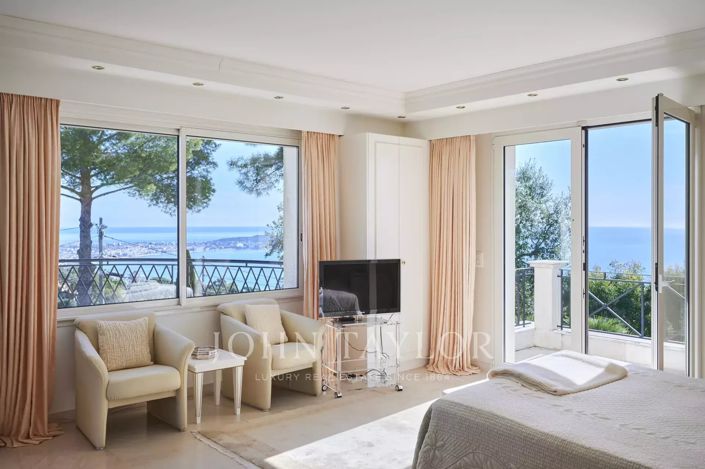 Image No.12-5 Bed House for sale
