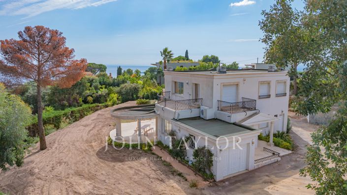 Image No.16-5 Bed House for sale