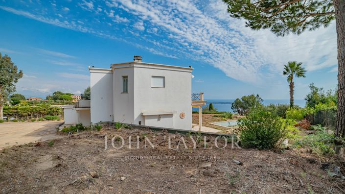 Image No.23-5 Bed House for sale