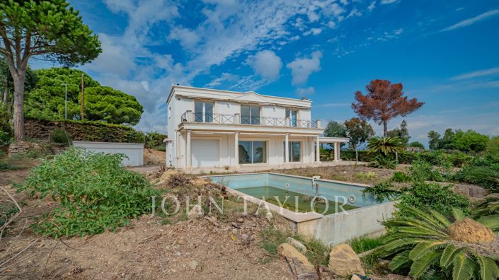 Image No.25-5 Bed House for sale