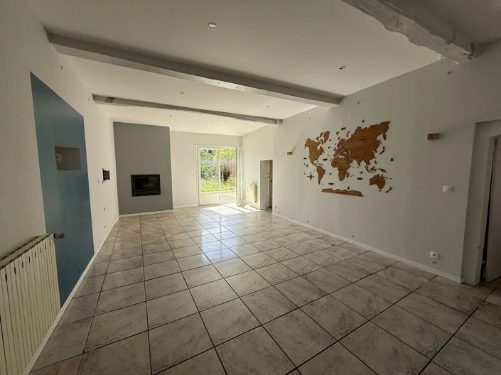Image No.2-5 Bed House for sale
