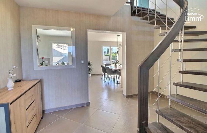 Image No.4-3 Bed House for sale