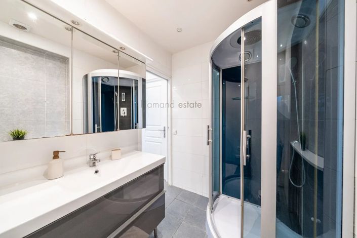 Image No.9-1 Bed Apartment for sale