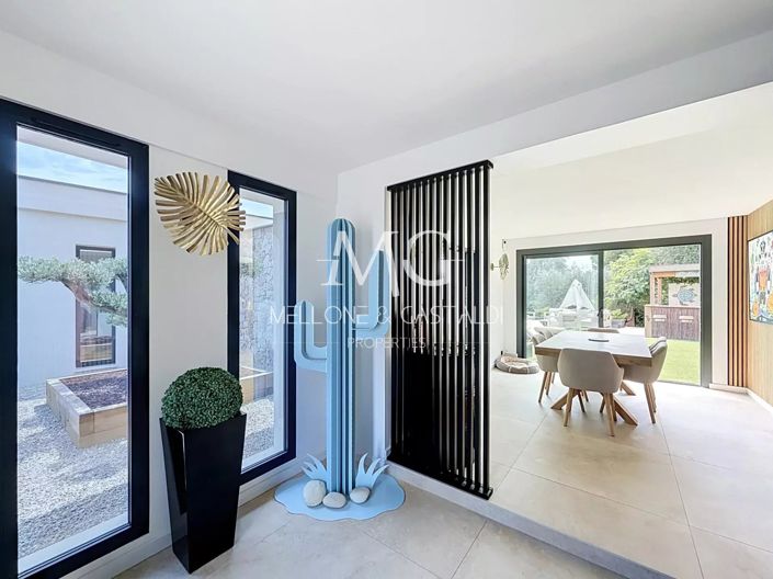Image No.12-3 Bed House for sale