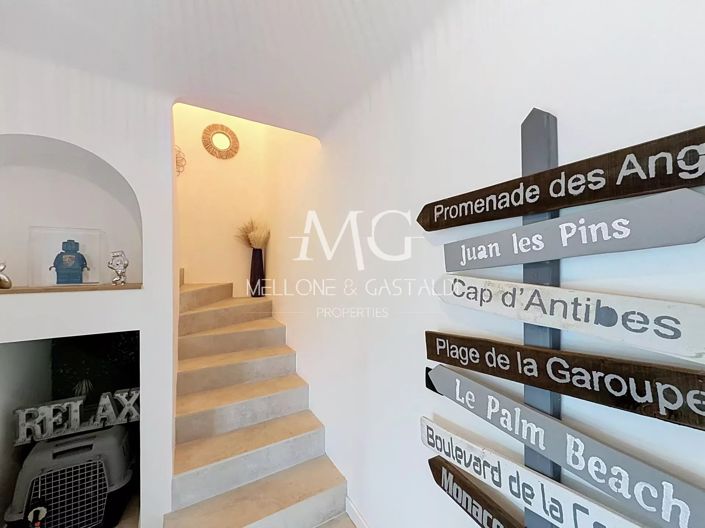 Image No.16-3 Bed House for sale
