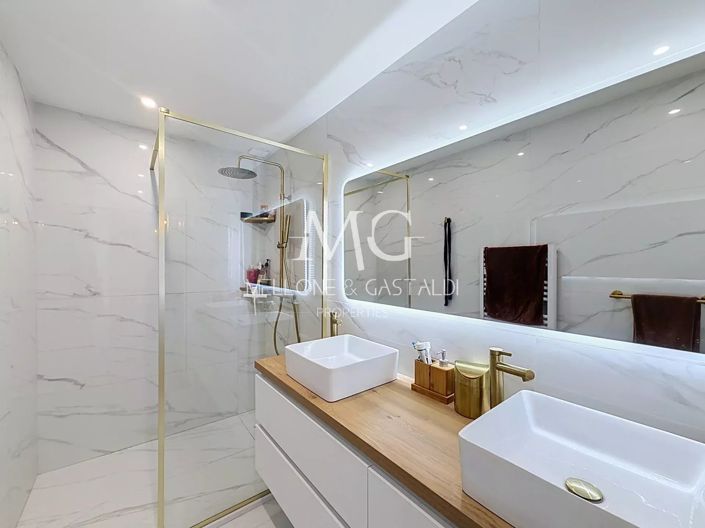 Image No.26-3 Bed House for sale