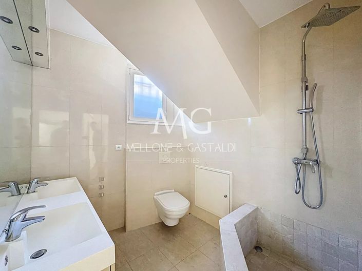 Image No.16-4 Bed Apartment for sale