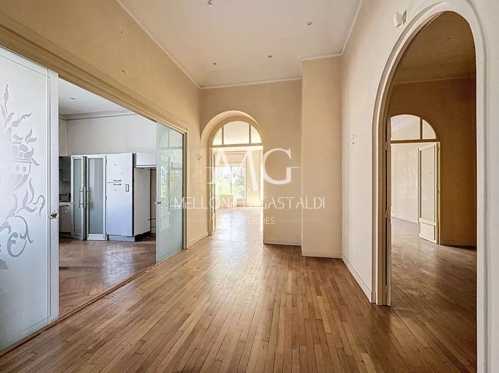 Image No.6-4 Bed Apartment for sale