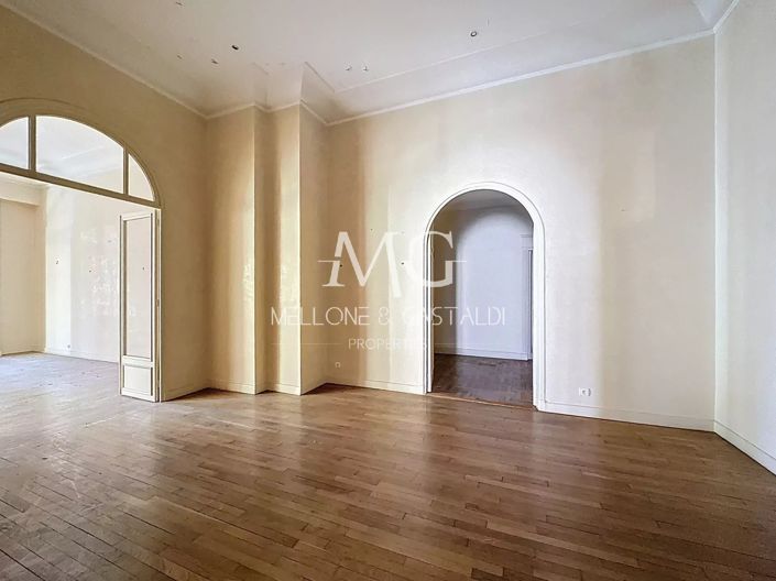 Image No.7-4 Bed Apartment for sale