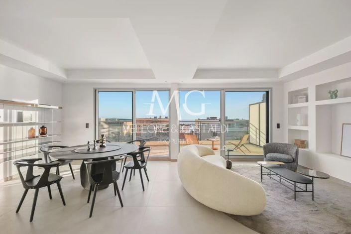 Image No.23-2 Bed Apartment for sale