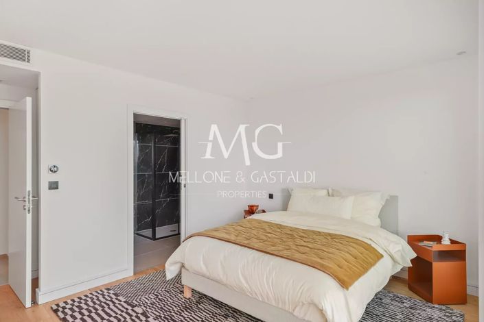 Image No.34-2 Bed Apartment for sale