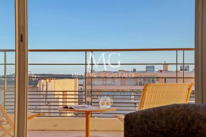 Image No.49-2 Bed Apartment for sale
