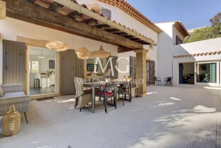 Image No.17-3 Bed House for sale