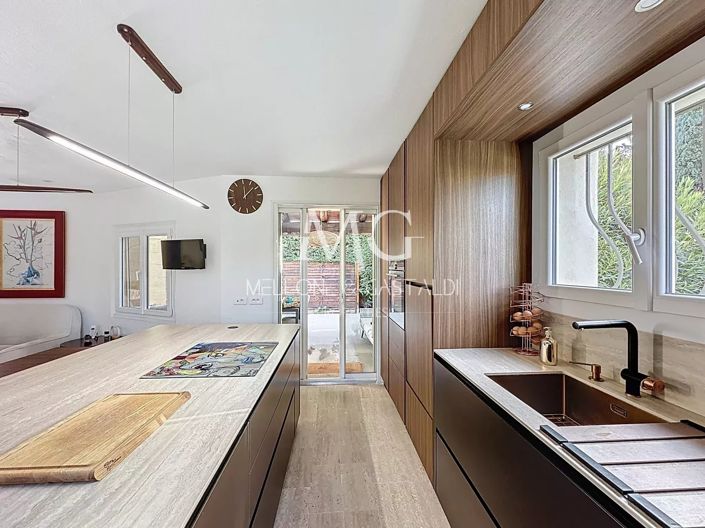 Image No.4-3 Bed House for sale