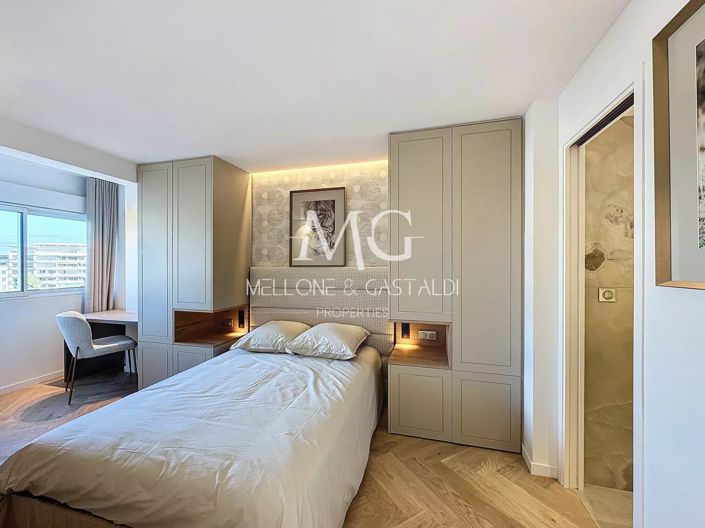 Image No.16-3 Bed Apartment for sale
