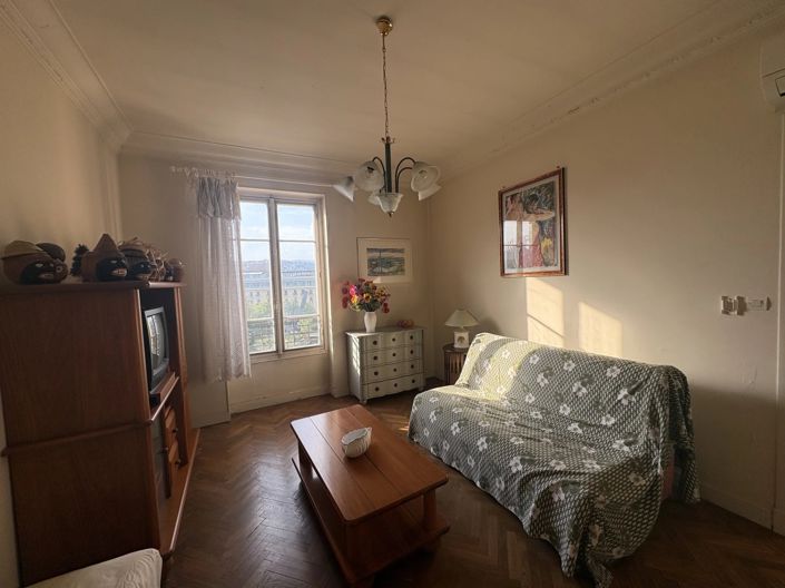 Image No.7-Apartment for sale