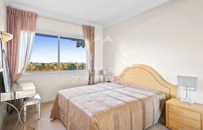 Image No.15-3 Bed Apartment for sale