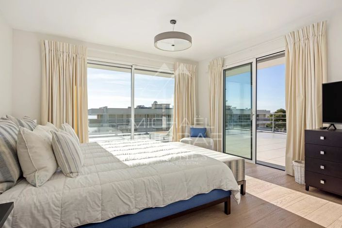 Image No.9-3 Bed Apartment for sale
