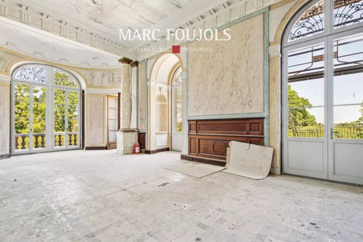 Image No.21-5 Bed Apartment for sale