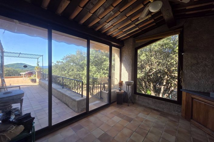 Image No.15-4 Bed House for sale