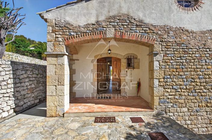 Image No.5-4 Bed House for sale