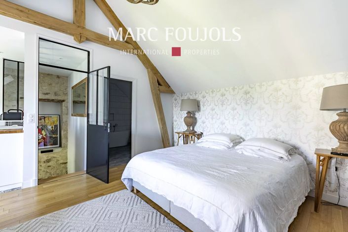 Image No.20-4 Bed House for sale