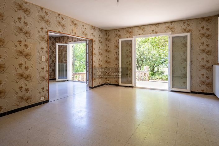 Image No.4-2 Bed House for sale