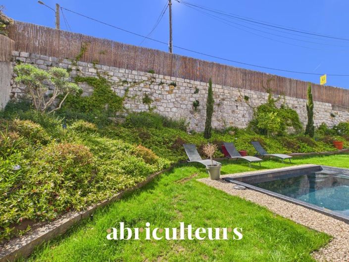 Image No.21-3 Bed House for sale