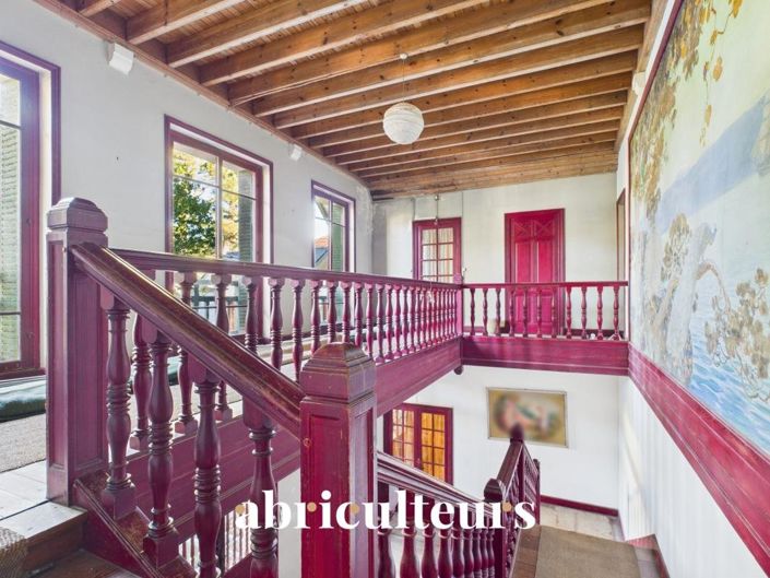 Image No.10-18 Bed House for sale