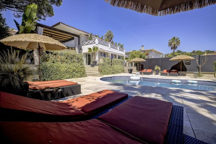 Image No.22-5 Bed House for sale