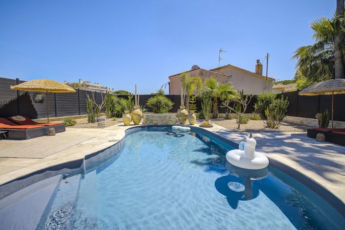 Image No.31-5 Bed House for sale