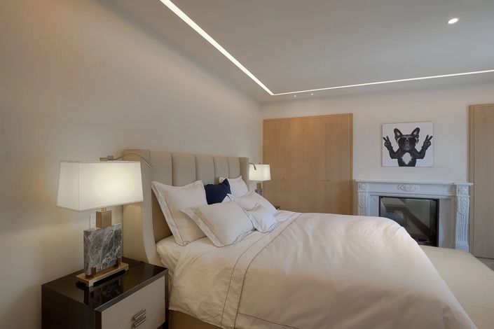 Image No.18-5 Bed House for sale